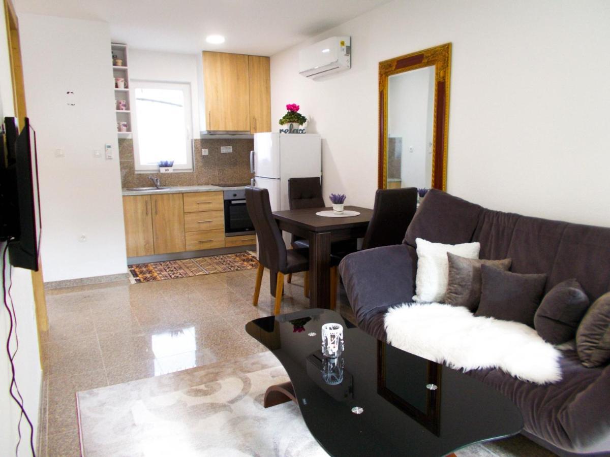 Kovac Riverfront Apartments Mostar Exteriér fotografie